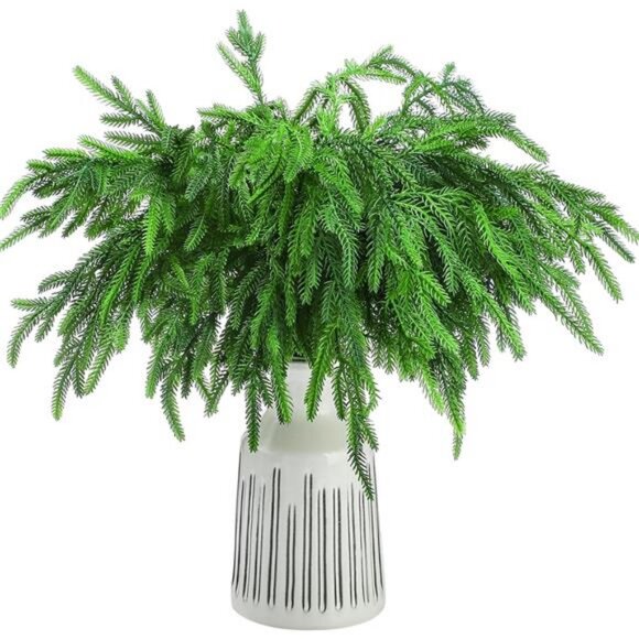 12 Pcs Christmas Norfolk Pine Branches, Norfolk Pine Artificial Xmas Branches - Picture 1 of 7
